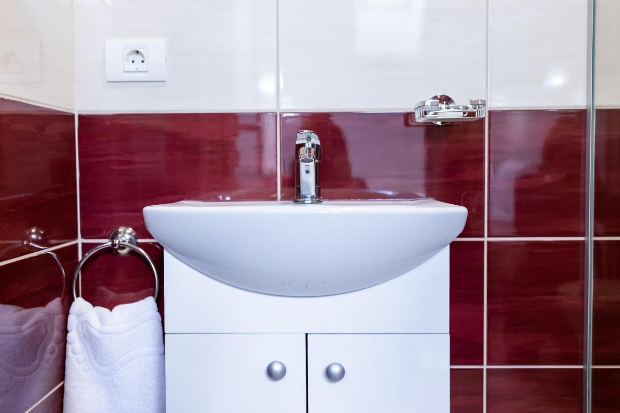 Marconi Guesthouse フネドアラ エクステリア 写真
