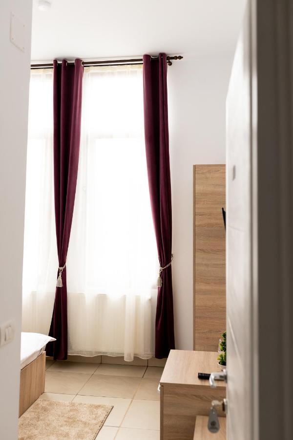 Marconi Guesthouse フネドアラ エクステリア 写真